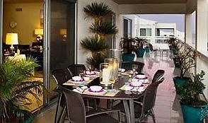 Hotel Le Vele Resort Grace Bay