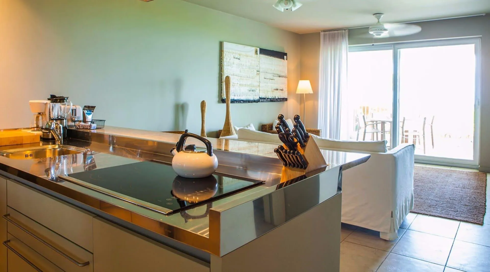 Le Vele Resort Grace Bay