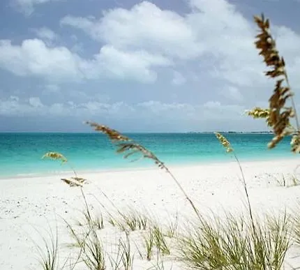 Le Vele Resort Grace Bay 5*,