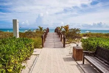 ***** Hotel Le Vele Resort Grace Bay Turks And Caicos Islands