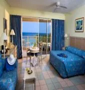 3* Hotel Breezes